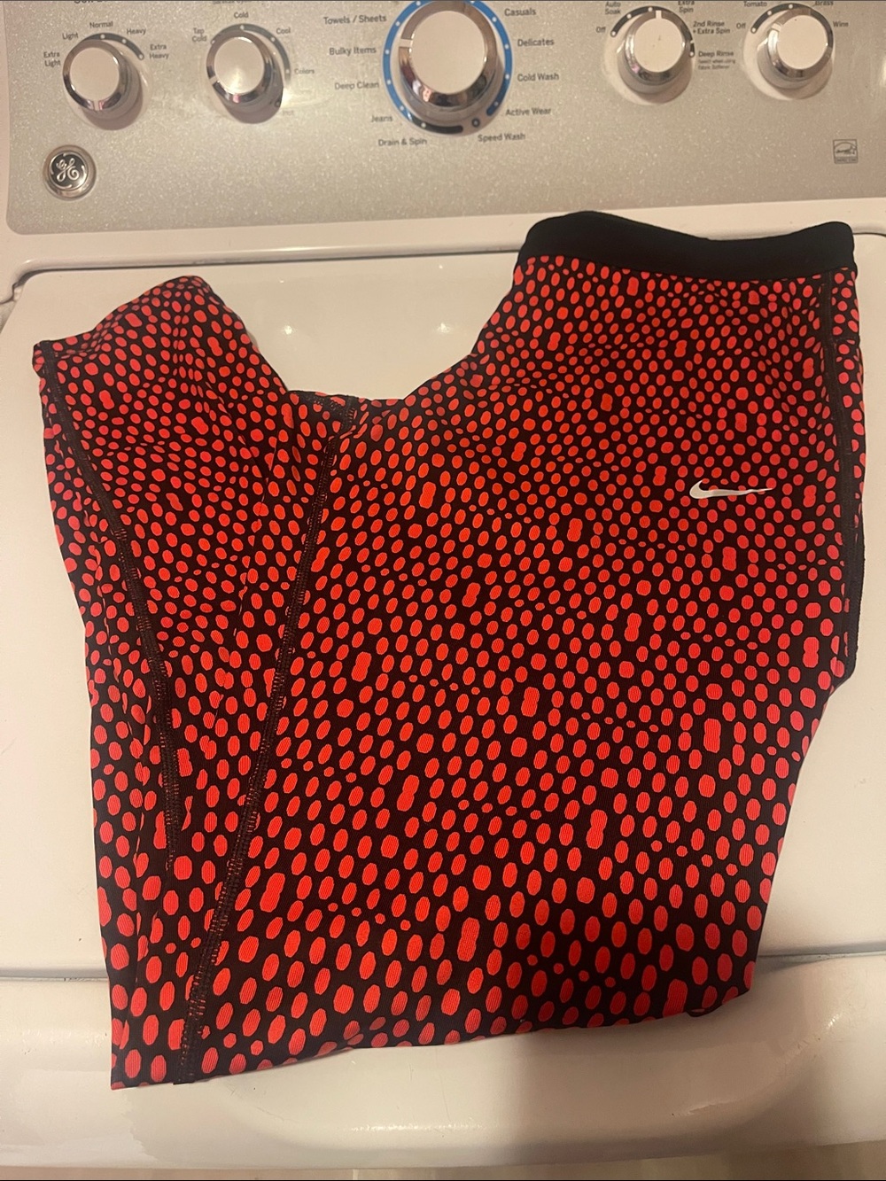 Nike Red and Black Patterned Leggings